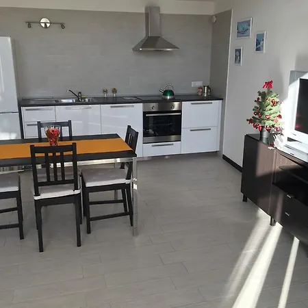 Apartamento Sweethometoledo Nápoles