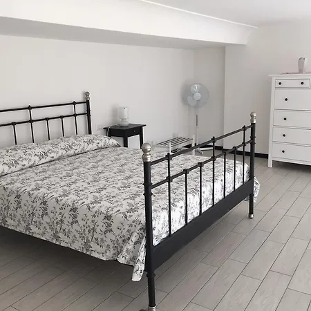 Sweethometoledo * נאפולי