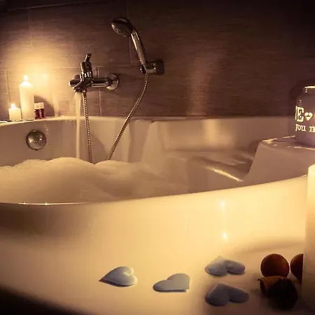 Sweethometoledo דירה