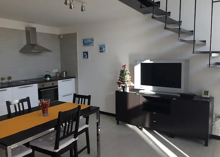 Sweethometoledo Apartment