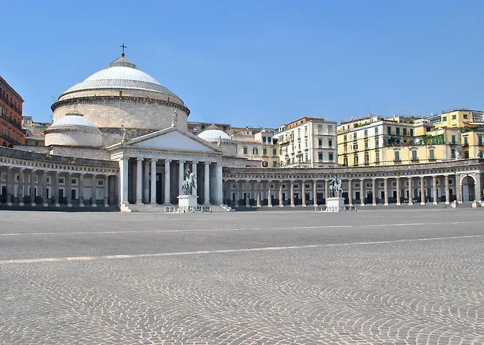 Sweethometoledo Apartment *