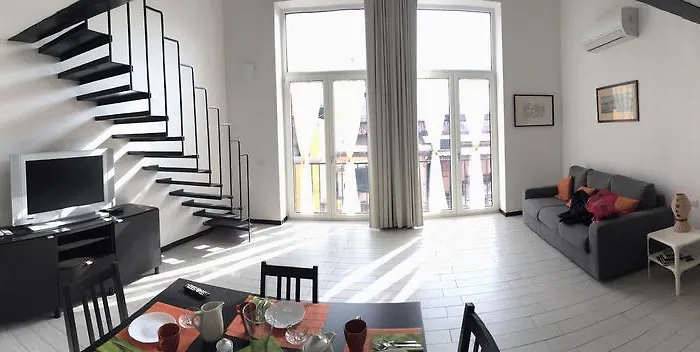 Sweethometoledo Apartmán