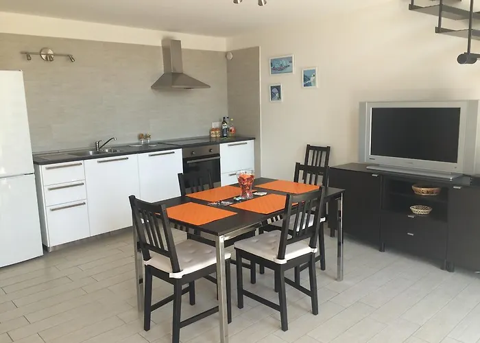 Sweethometoledo Naples