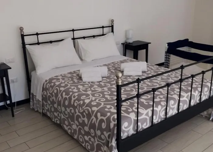 Sweethometoledo Apartment