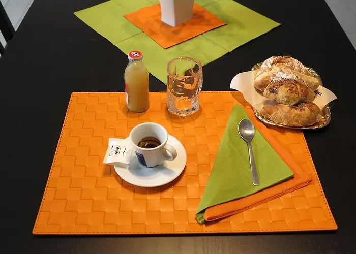 Sweethometoledo Apartment Naples