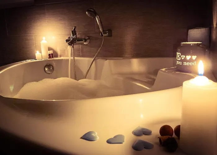 Sweethometoledo Apartment